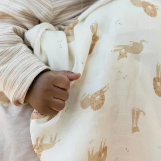 Hydrofiele Swaddle Little Dutch Safari Leo 120x120 by Little Dutch – product photo 2 of 3