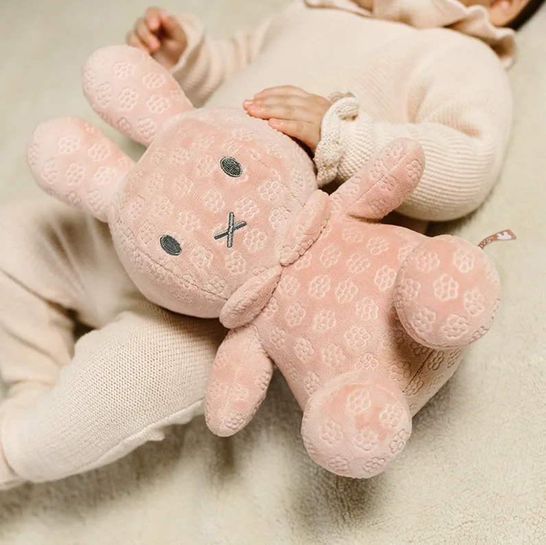 Knuffel Nijntje Pink Flower 30cm de Little Dutch – photo produit 4 sur 4