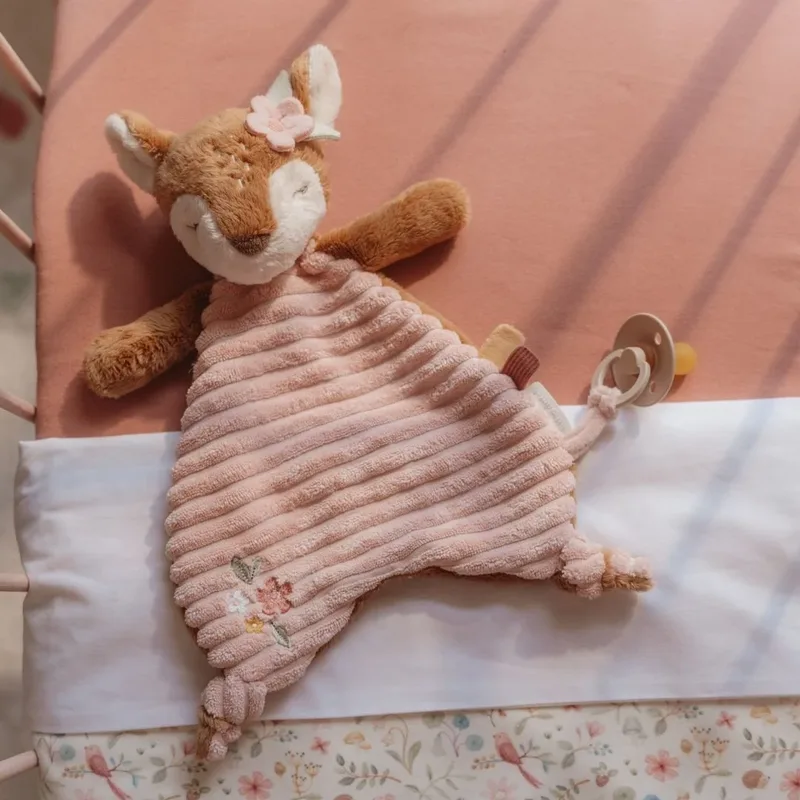 Knuffeldoekje knuffel Hert - Fairy Garden van Little Dutch in Meerkleurig – productfoto 2 van 4