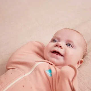 Love to Dream™ Babyslaapzak Swaddle Up™ - Inbakeren - Baby 0-3 maanden - 3.5-6 kg - Winter - 2.5 TOG by Love to Dream in Rose Pebble – product photo 3 of 4