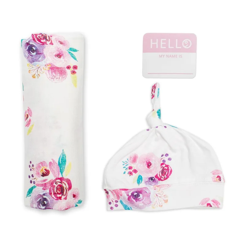 Hello World - Swaddle & Mustje - Posies by Lulujo in Pink – product photo