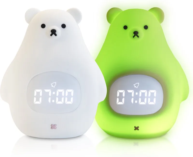 Beer Slaaptrainer - Kinderwekker - Slaapwekker - Met nachtlamp functie en wekker timer - Slaaphulp voor kinderen vanaf de peuter leeftijd - Ook leuk als nachtlampje voor baby's von Luvion in Weiß – Produktfoto