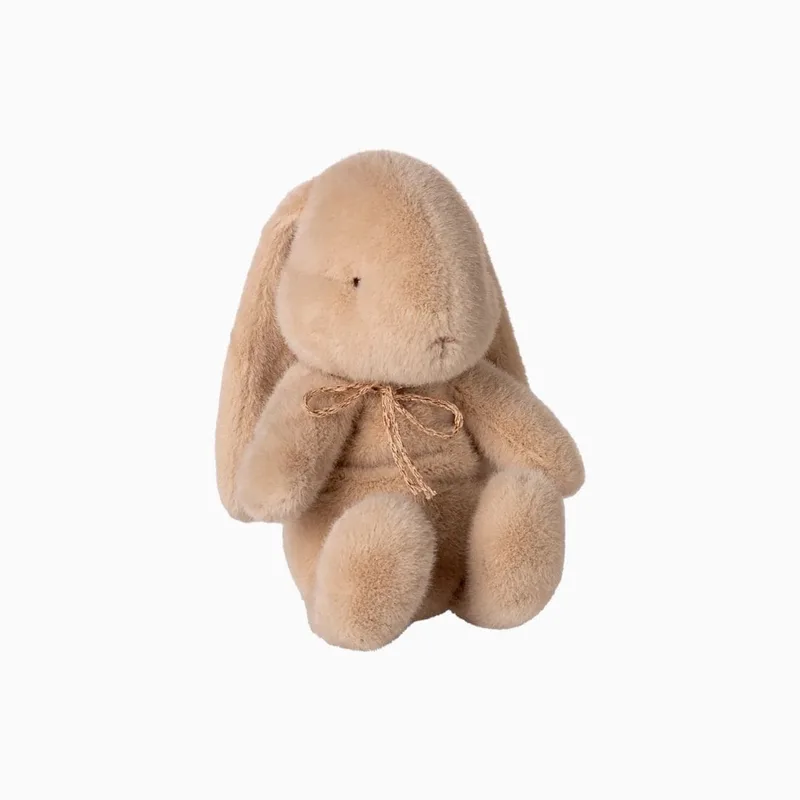 knuffelkonijn bunny plush - latte small by Maileg – product photo