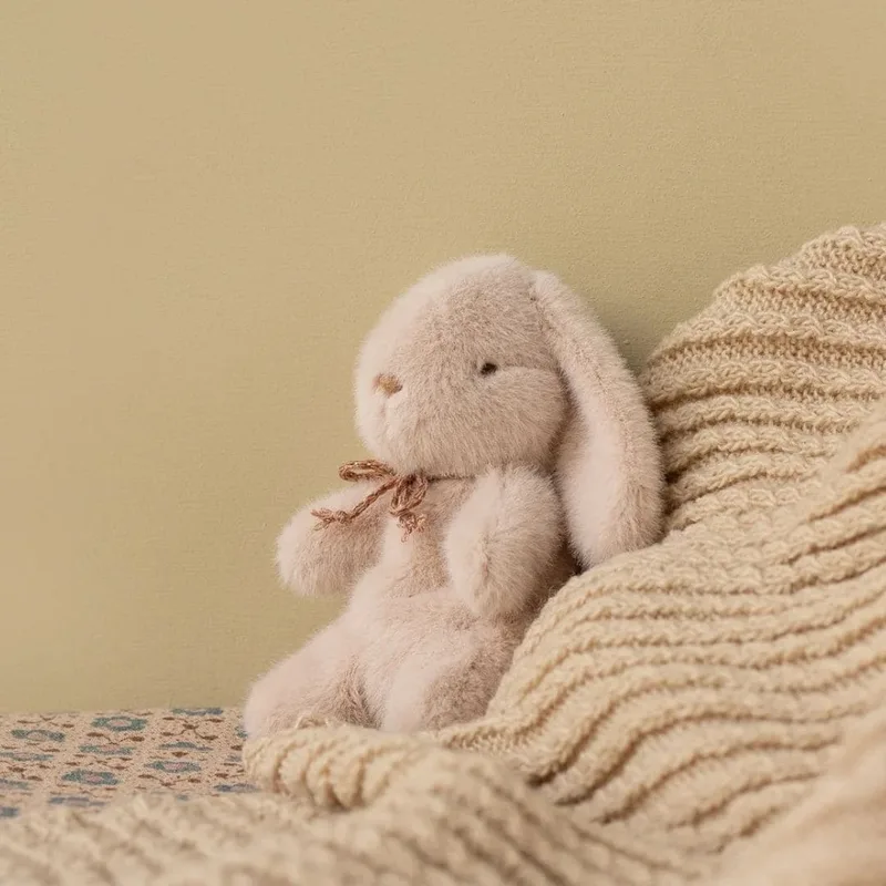 knuffelkonijn bunny plush - light powder mini by Maileg – product photo 2 of 2