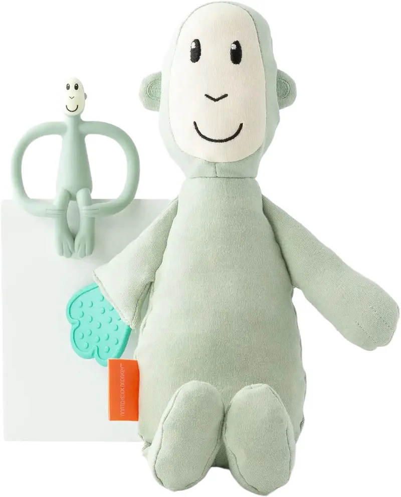 Giftset Knuffel en Bijtring - Muntgroen van Matchstick Monkey in Groen – productfoto