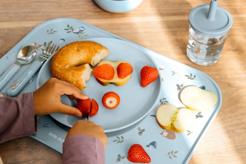 Kinderserviesset Mepal Mio placemat van Mepal in Little Farm – productfoto 4 van 5