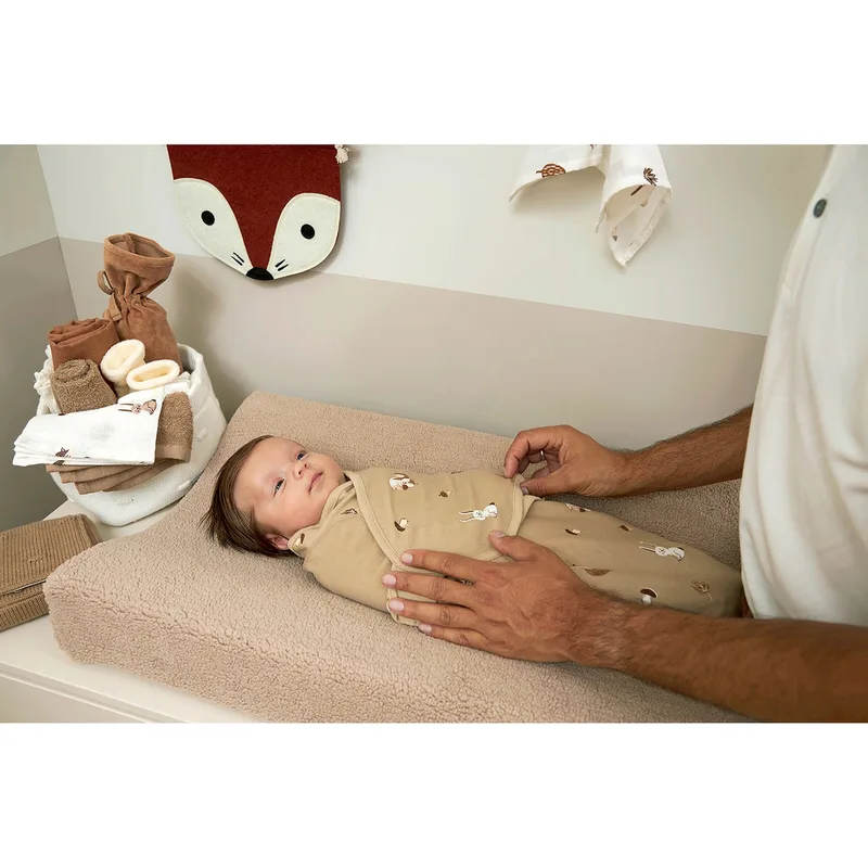 Forest Animals swaddlemeyco inbakerdoek - sand - 0-3 maanden - 1.0 TOG by Meyco in Forest Animals Sand – product photo 2 of 2