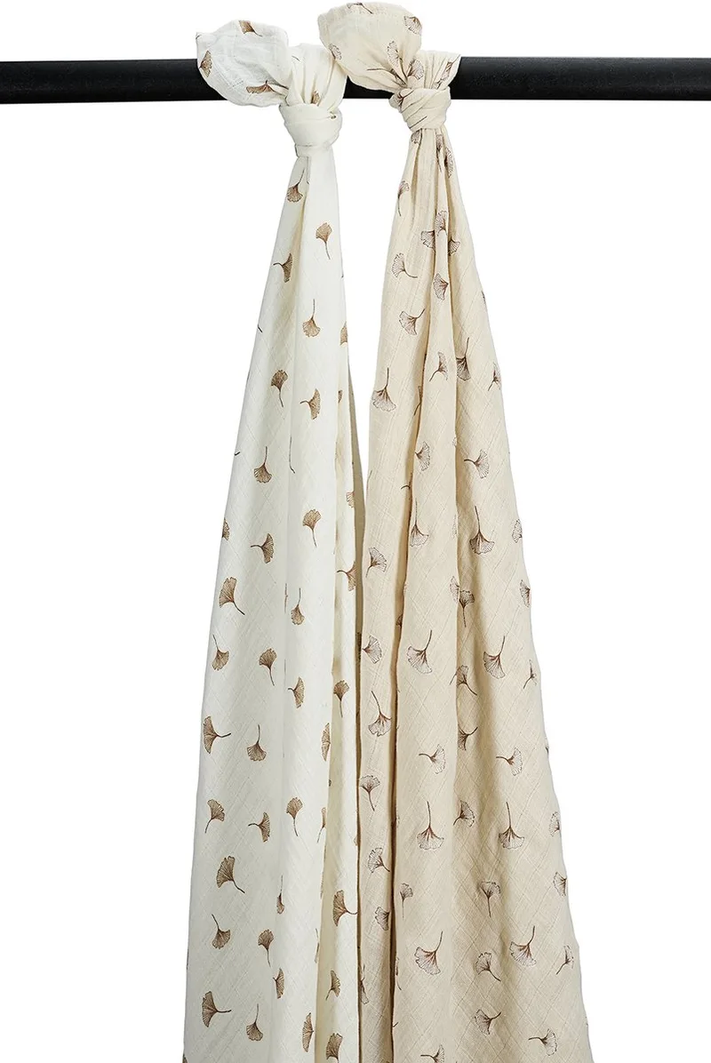 Ginkgo swaddle - 2-pack - pre-washed hydrofiel - offwhite/soft sand - 120x120cm van Meyco in Soft Sand – productfoto