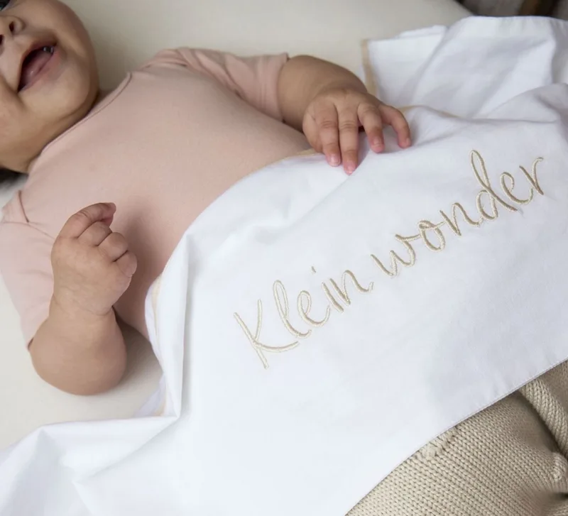 Klein Wonder wieglaken - 75x100cm - 0.3 TOG by Meyco in Soft Sand – product photo 2 of 3