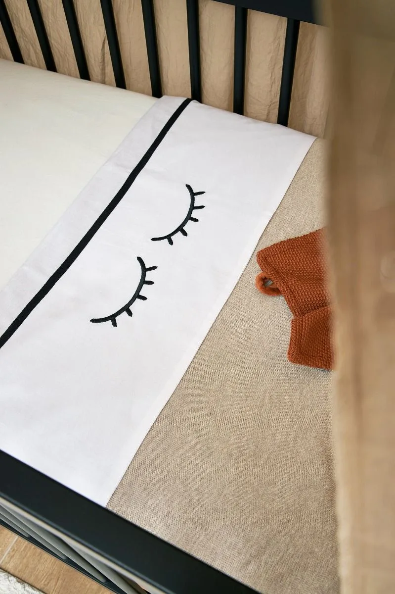 Knit Basic wiegdeken - 75x100cm - 1.0 TOG von Meyco in Sand Melange – Produktfoto 4 von 4
