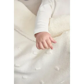 Knots teddy wiegdeken - 75x100cm - 2.0 TOG by Meyco in Offwhite – product photo 5 of 6
