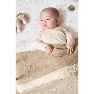 Knots teddy wiegdeken - 75x100cm - 2.0 TOG van Meyco in Soft Sand – productfoto 4 van 6