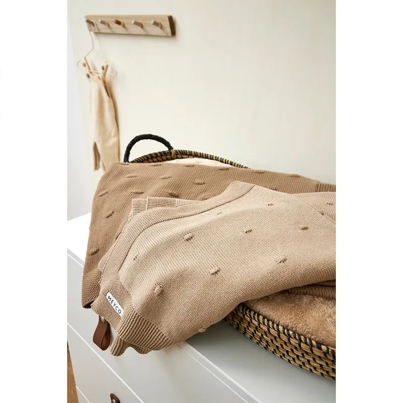Mini Knots wiegdeken - 75x100cm - 1.0 TOG by Meyco in Sand – product photo 3 of 5