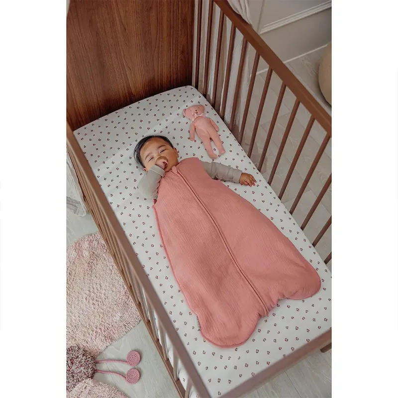 Mini Panther Hoeslaken Ledikant - 60x120cm de Meyco en Soft Pink – photo produit 4 sur 4