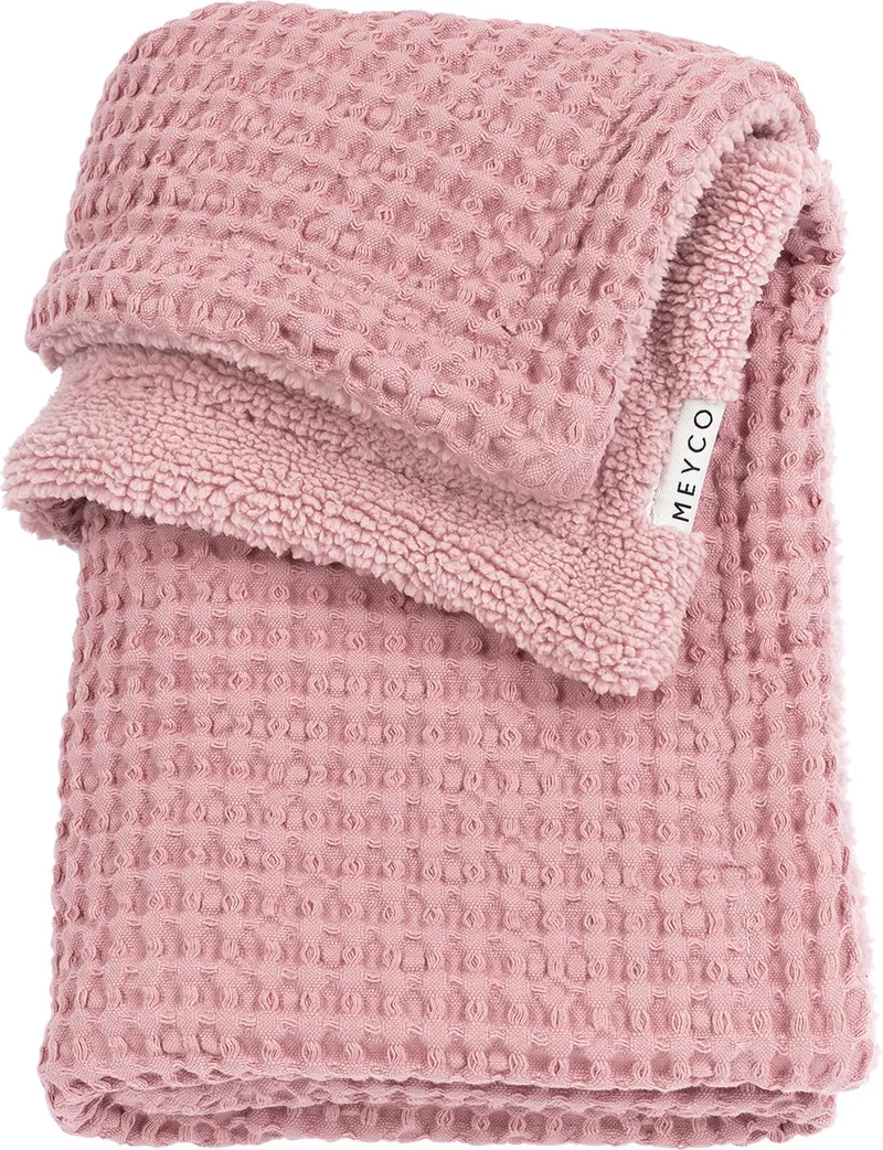 Wafel Teddy wiegdeken - 75x100cm by Meyco in Old Pink – product photo
