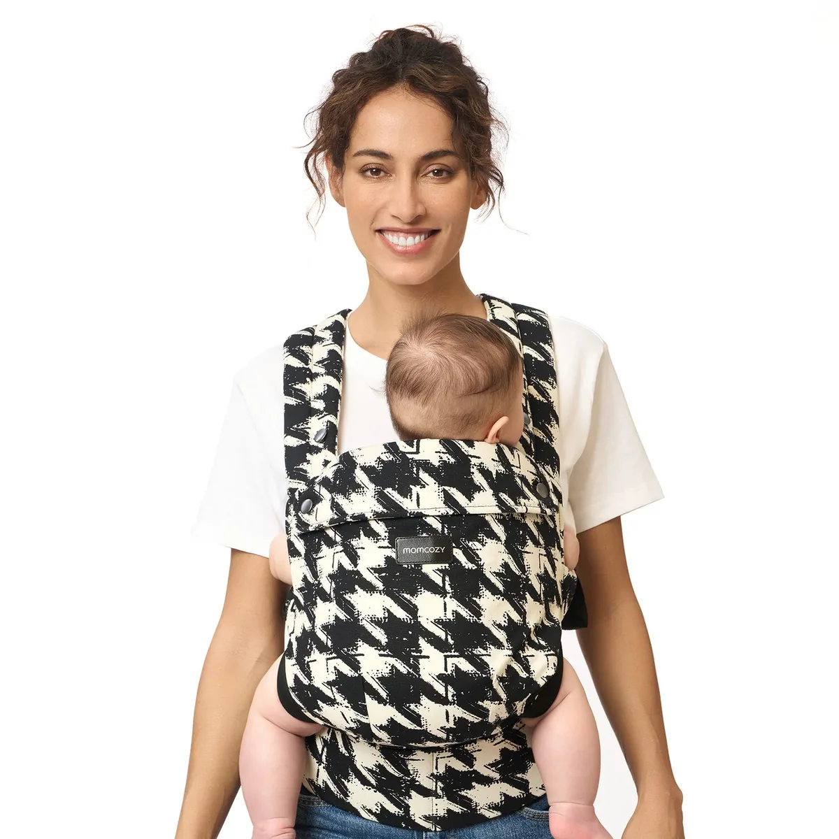 PureHug Babytrage - Ergonomisch, gemütlich und federleicht | Stoff: Baumwolle | Farbe van Momcozy in Baumwolle-Hahnentrittmuster – productfoto