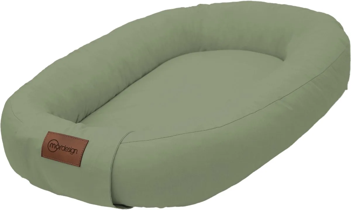 Babynest - Forest - Comfortabele, zachte stof van MorDesign in Groen – productfoto