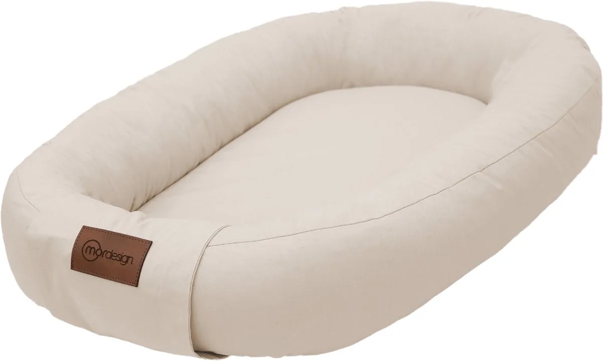 Babynest - Zand - Comfortabele, zachte stof van MorDesign in Beige – productfoto