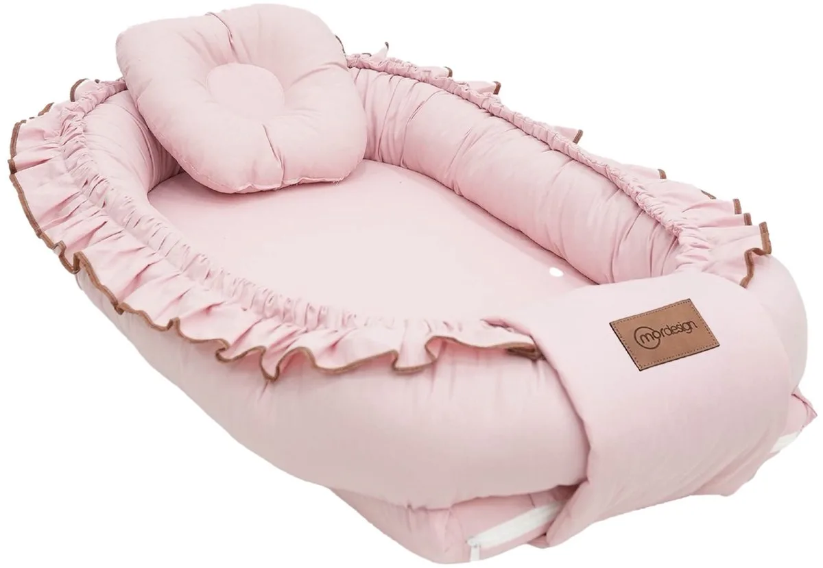 Morremix Ruffle Powder Large Babynest van MorDesign in Roze – productfoto
