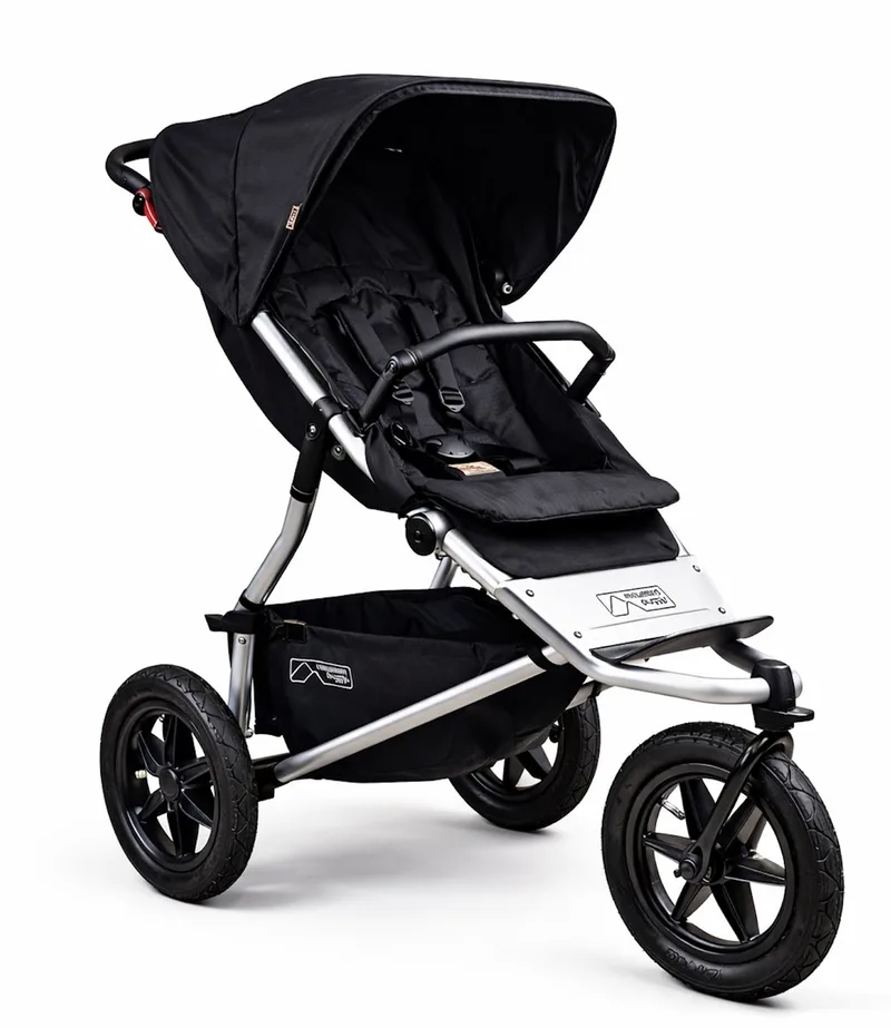 Urban Jungle Black från Mountain Buggy i Zwart – produktbild