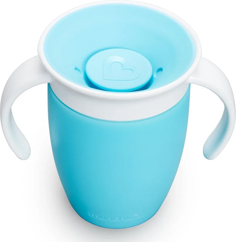 Miracle Anti-Lek 360° Drinkbeker - Trainer Cup - Oefenbeker voor Baby en Kind - 207ml - Blauw van Munchkin in Trainer Blauw – productfoto