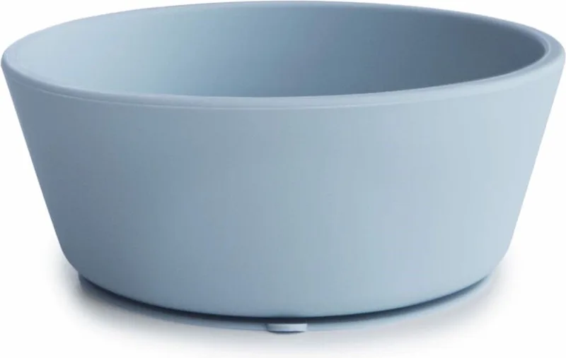 Siliconen Kom met Zuignap - Borden & kommen fra Mushie i Powder Blue – produktbillede
