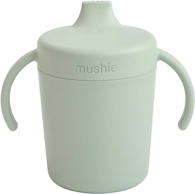 Training Drinkbeker van Mushie in Sage – productfoto