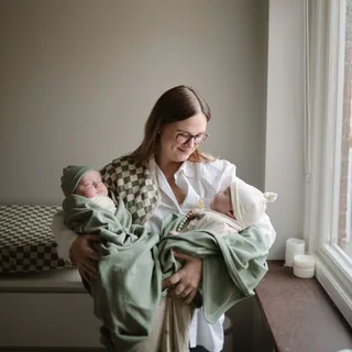 Wiegdeken Ribbed Baby Blanket - Roman van Mushie in Groen – productfoto 2 van 4