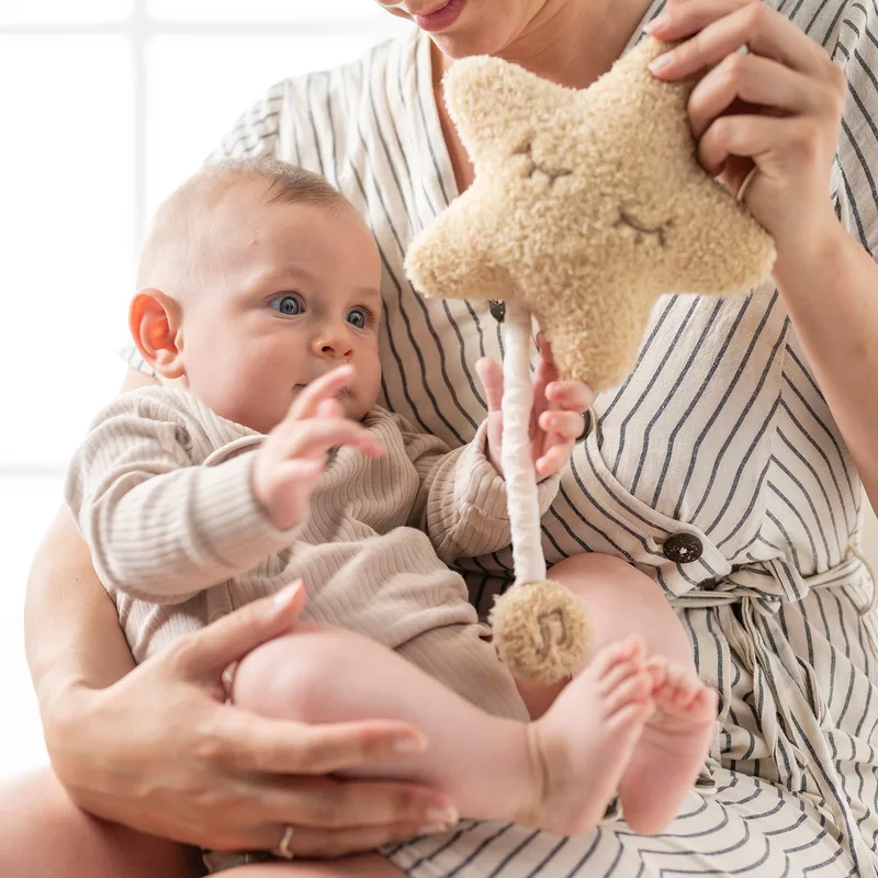 TEDDY Muziek Knuffel - Ster - 20 cm - Honing von Nattou in Ster Honing – Produktfoto 2 von 3