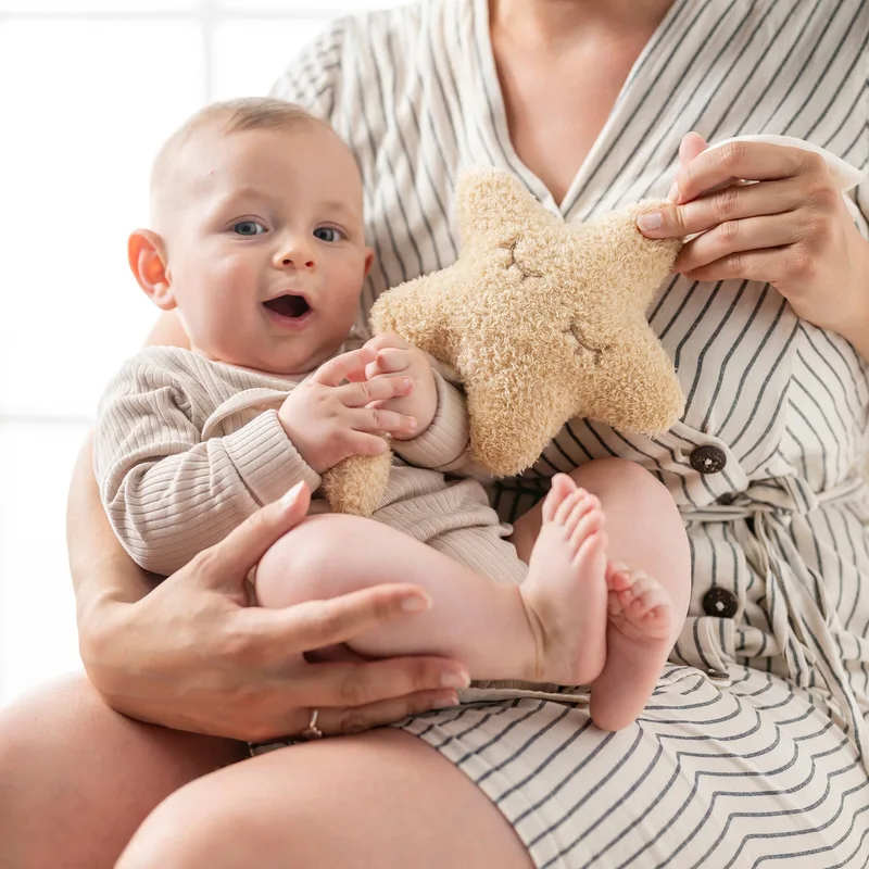 TEDDY Muziek Knuffel - Ster - 20 cm - Honing von Nattou in Ster Honing – Produktfoto 3 von 3
