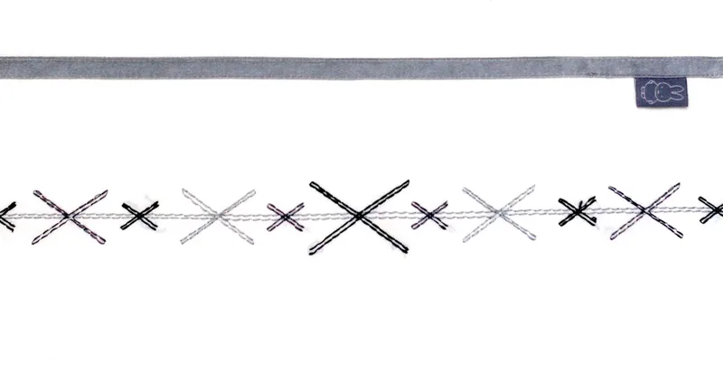 Ledikantlaken - Crozz - 100 x 150 cm - borduur + bias band fra Nijntje i Iron – produktbillede