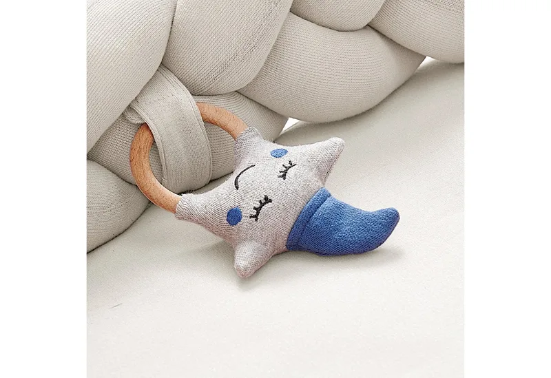 Knuffelnest, bednestje, reisbed Cocoon, Mozesmandje, 3in1: gevlochten bedslang + kruipdeken + babynest van Nordic Coast Company in Beige – productfoto 5 van 5