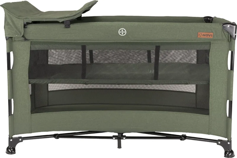 Nora Luxe Campingbed - Groen/Zwart - reisbedje -Inclusief bodemverhoger - Inclusief verschoonblad - Inclusief transporttas by Novi Baby in Groen – product photo
