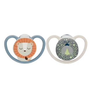 Fopspeen NUK Perfect Match Air Night Leeuw/Vuurvlieg 2stk 6-18mnd van NUK – productfoto 1 van 2