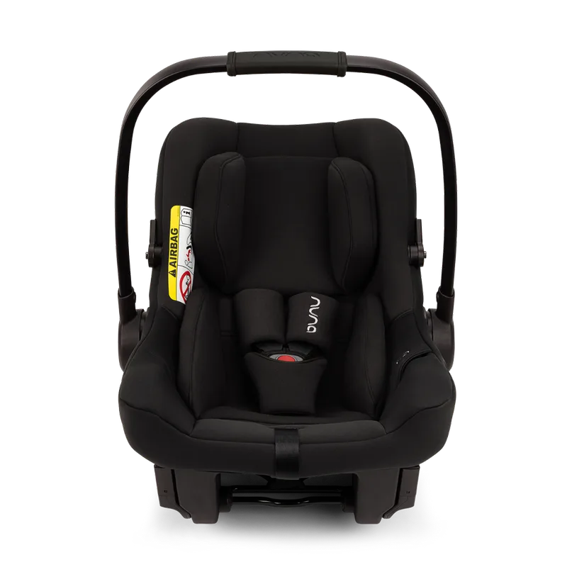Babyschale PIPA urbn mit integrierter Isofix-Basis by Nuna in Black, 65 × 34 × 57 mm – product photo 3 of 4