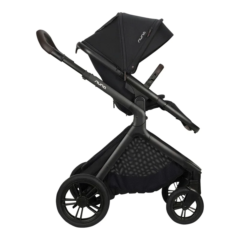 Kinderwagen DEMI icon by Nuna in Black, 83 × 63 × 123 mm – product photo