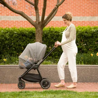 Kinderwagen Insektennetz by Nuna in 38 × 3 × 45 mm – product photo 1 of 3