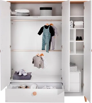 Kleiderschrank LOTTE & FYNN Steiff by PAIDI, 3 Türen und 1 Schublade mit Soft-Close inkl. Kleiderstangen und Einlegeböden, Schrank in mit Massivholz från Paidi i Vit – produktbild 3 av 3
