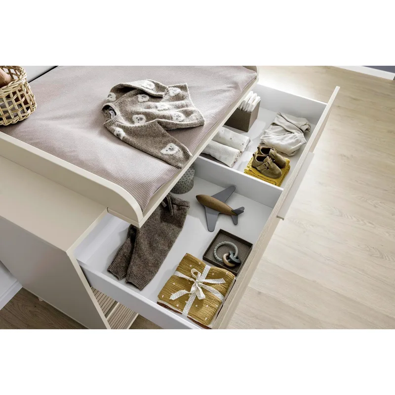 Wickelkommode Eefje breit by Paidi in Beige, 124 × 93 mm – product photo 2 of 3