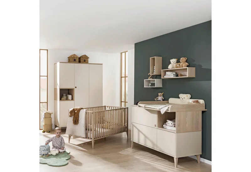 Wickelkommode MILA & BEN Steiff by PAIDI in Tür und 2 Schubladen, Push-to-open, Soft-Close, stabile Kommode mit Massivholz-Füßen von Paidi in Beige – Produktfoto 4 von 5