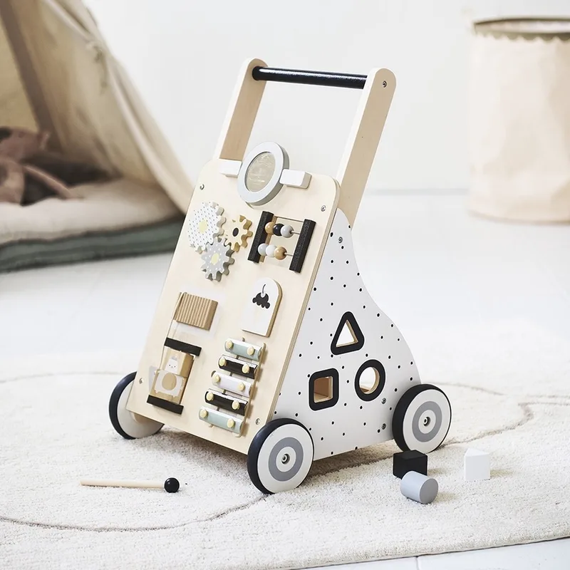 ® Houten Loopwagen 1 jaar - Babywalker als Looptrainer - Stimuleert Motoriek & eerste Stapjes - Eindeloos Speelplezier (van Xylofoon, Vormenstoof tot Spiegeltje) - Naturel van Petite Amélie in Naturel Zwarte – productfoto