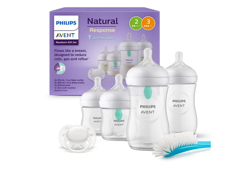 Babyflasche Natural Response Flaschen-Set Air-Free Ventil SCD657/11, 4 Flaschen mit AirFree-Ventil, ultra soft Schnuller, Flaschenbürste fra Philips Avent i Weiß – produktbillede