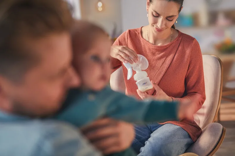 handkolf- Borstkolf - Handmatig- SCF430/20 von Philips Avent in Transparent – Produktfoto 4 von 5