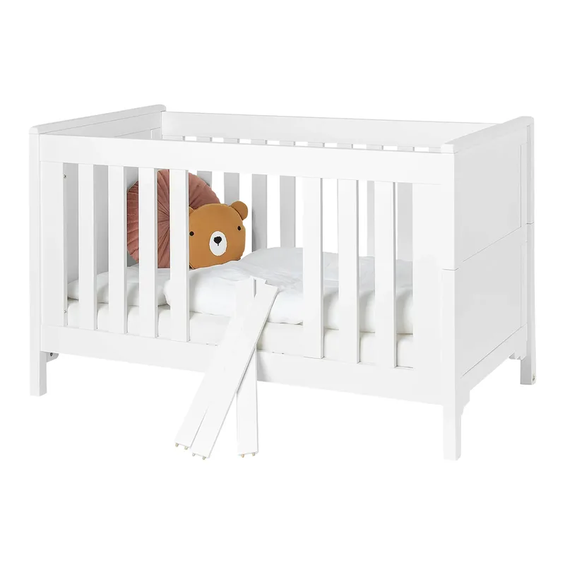 Babybett Chalet 70x140 cm by Pinolino in White, 148 × 77 × 90 mm – product photo