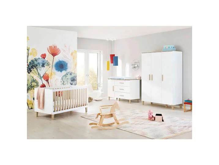 Babyzimmer Lumi, Weiß, Eiche, 6 Fächer, 3 Schublade(n) Schubladen, zum Juniorbett umbaubar, höhenverstellbar, Sprossen mit Normabstand, Sitzsofa Aufbauanleitung im Karton, Lattenrost inklusive, Schlupfsprossen, Babymöbel, Babyzimmer-Sets de Pinolino – photo produit