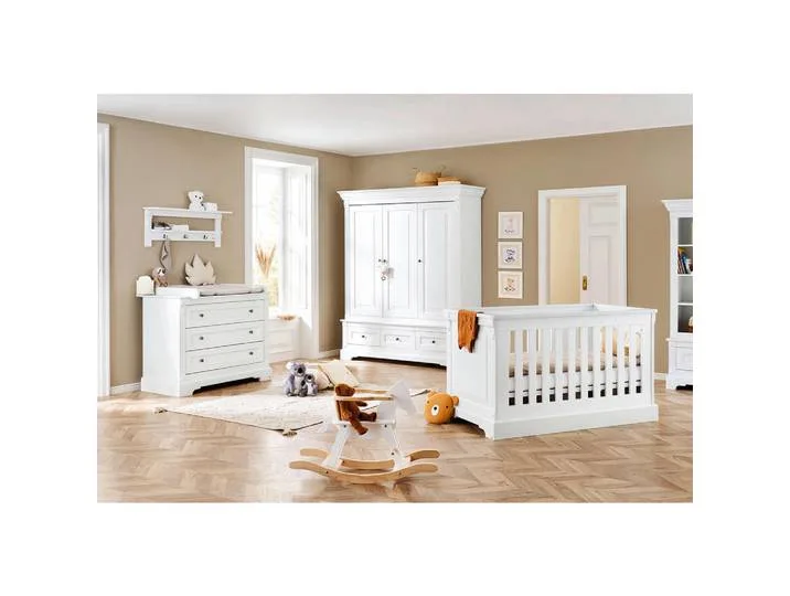 Babyzimmer Pinolino Emilia, Weiß, 4 Fächer, 3 Schublade(n) Schubladen, zum Juniorbett umbaubar, höhenverstellbar, Sprossen mit Normabstand, Aufbauanleitung im Karton, Lattenrost inklusive, Schlupfsprossen, Babymöbel, Babyzimmer-Sets van Pinolino – productfoto