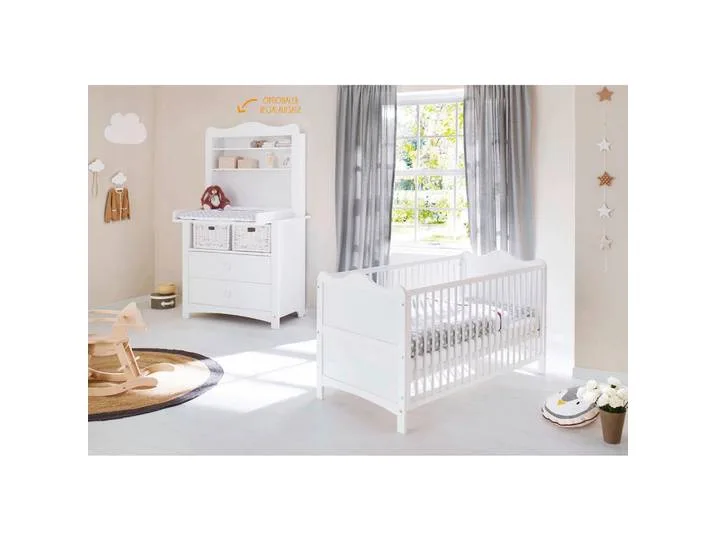 Babyzimmer Pinolino Florentina, Weiß, Kiefer, teilmassiv, 2 Schublade(n) Schubladen, zum Juniorbett umbaubar, höhenverstellbar, Sprossen mit Normabstand, Aufbauanleitung im Karton, Lattenrost inklusive, Schlupfsprossen, Babymöbel, Babyzimmer-Sets de Pinolino – photo produit