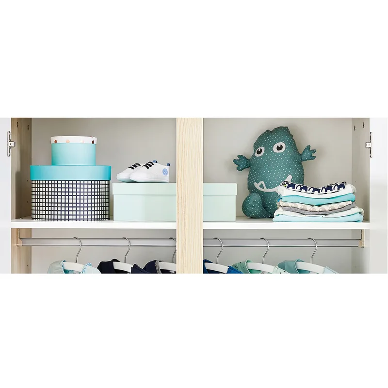 Kleiderschrank Flow groß 3-türig fra Pinolino i Hvid, 155 × 185 mm – produktbillede 2 af 2