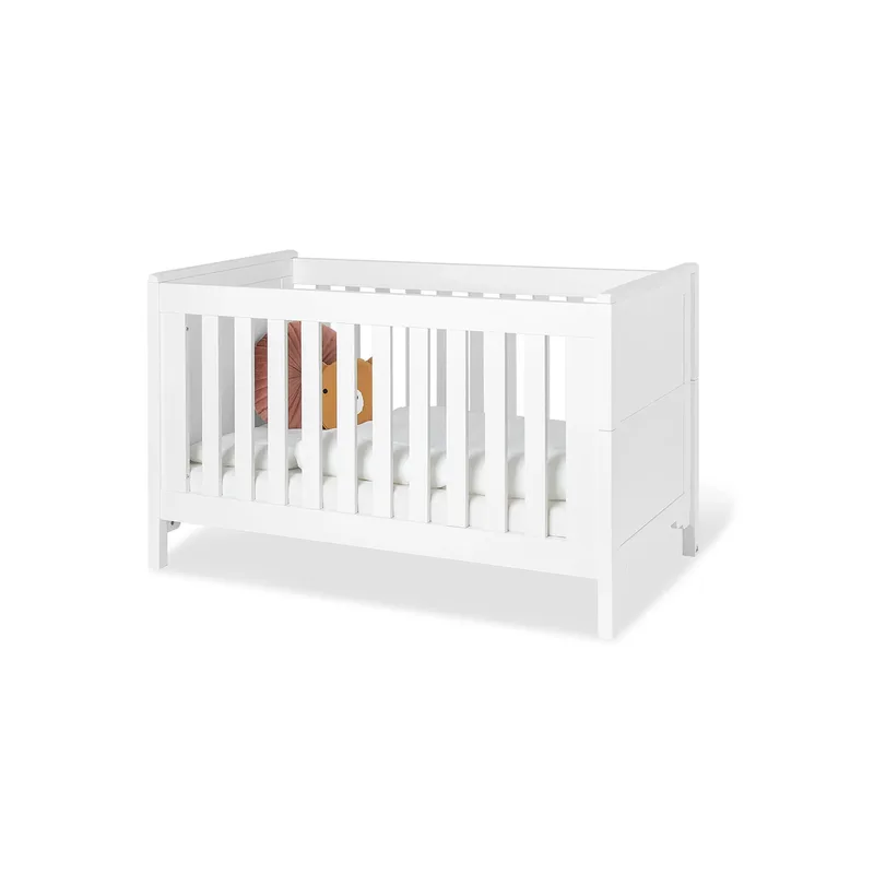 Pinolino 2-tlg. Babyzimmer Chalet breit van Pinolino in Wit – productfoto 1 van 3