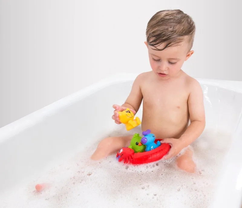 Badspeelgoed 3 zwemmende vriendjes van Playgro in Meerkleurig, 16,8 × 12,8 × 7,7 mm – productfoto 3 van 4